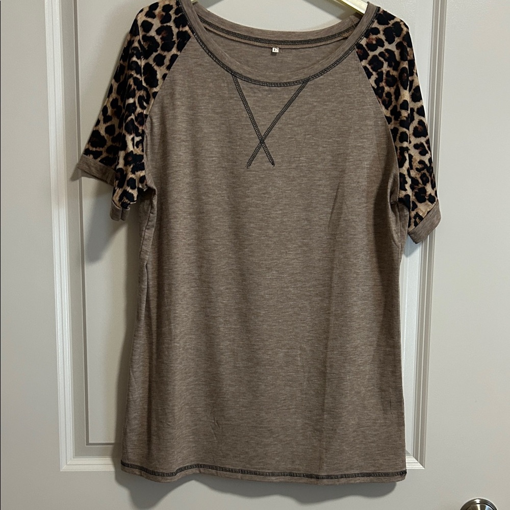 Leopard Print Sleeve Women's Top